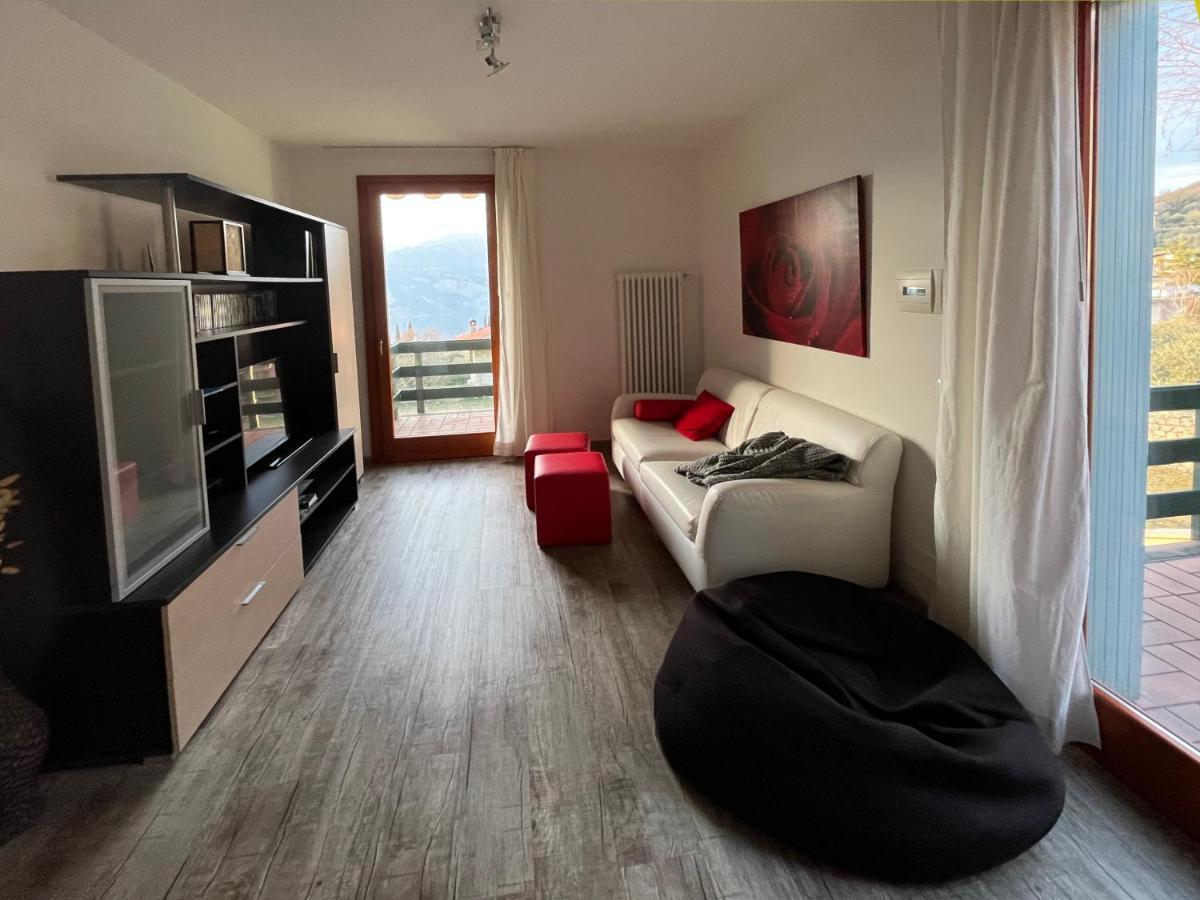 Apartment Claudia Malcesine Exterior photo